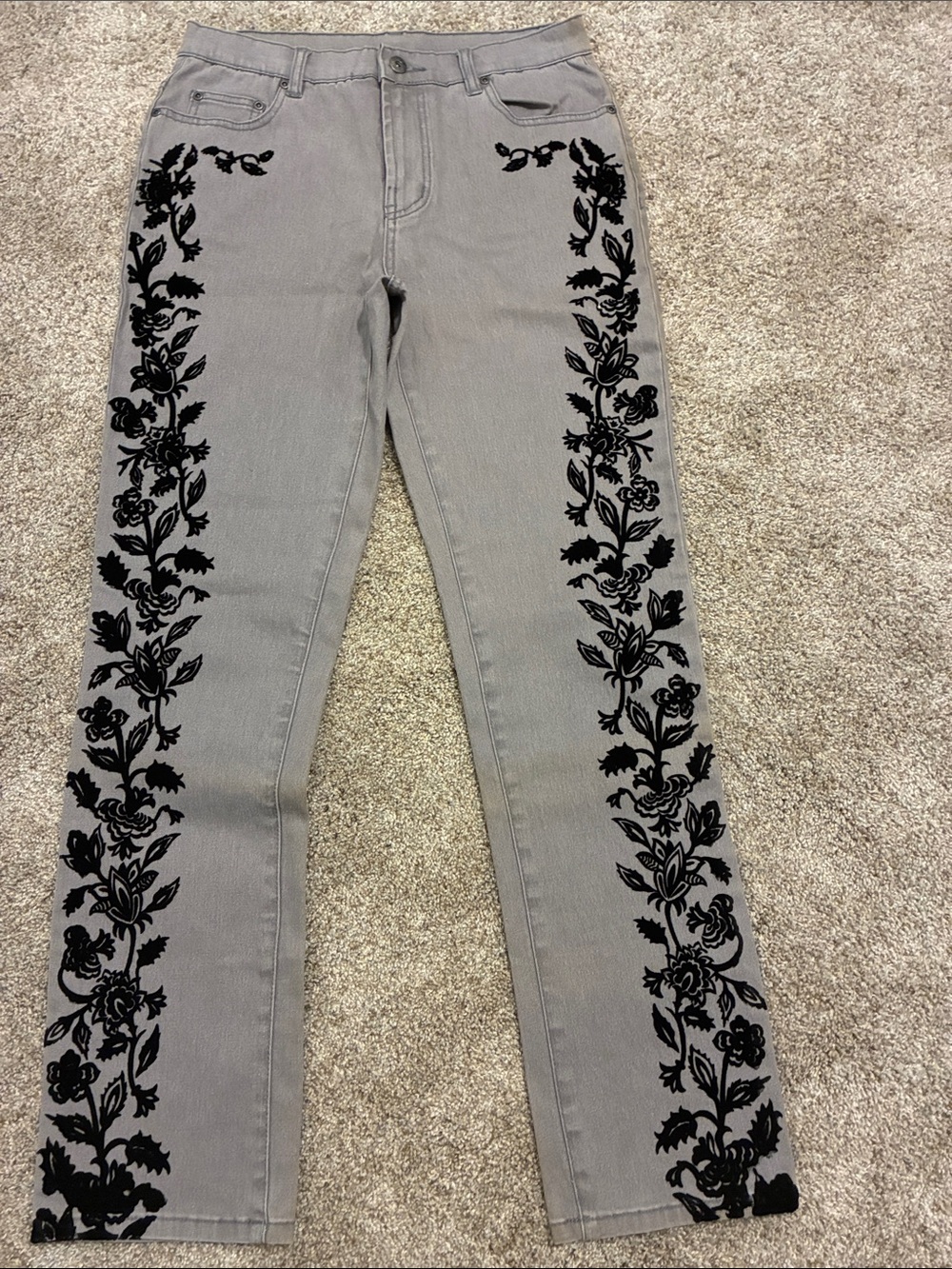 Diane Gilman Gray Denim-Look Pants. DG2.